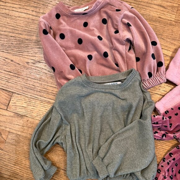 Toddler Girl Bundle (8 Items) | 2T - Picture 5 of 7